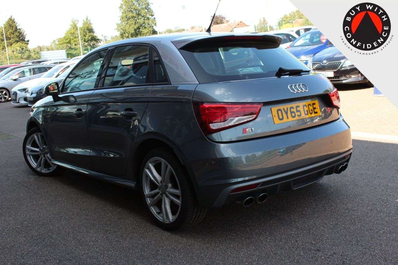 2015 AUDI S1 2015 AUDI S1