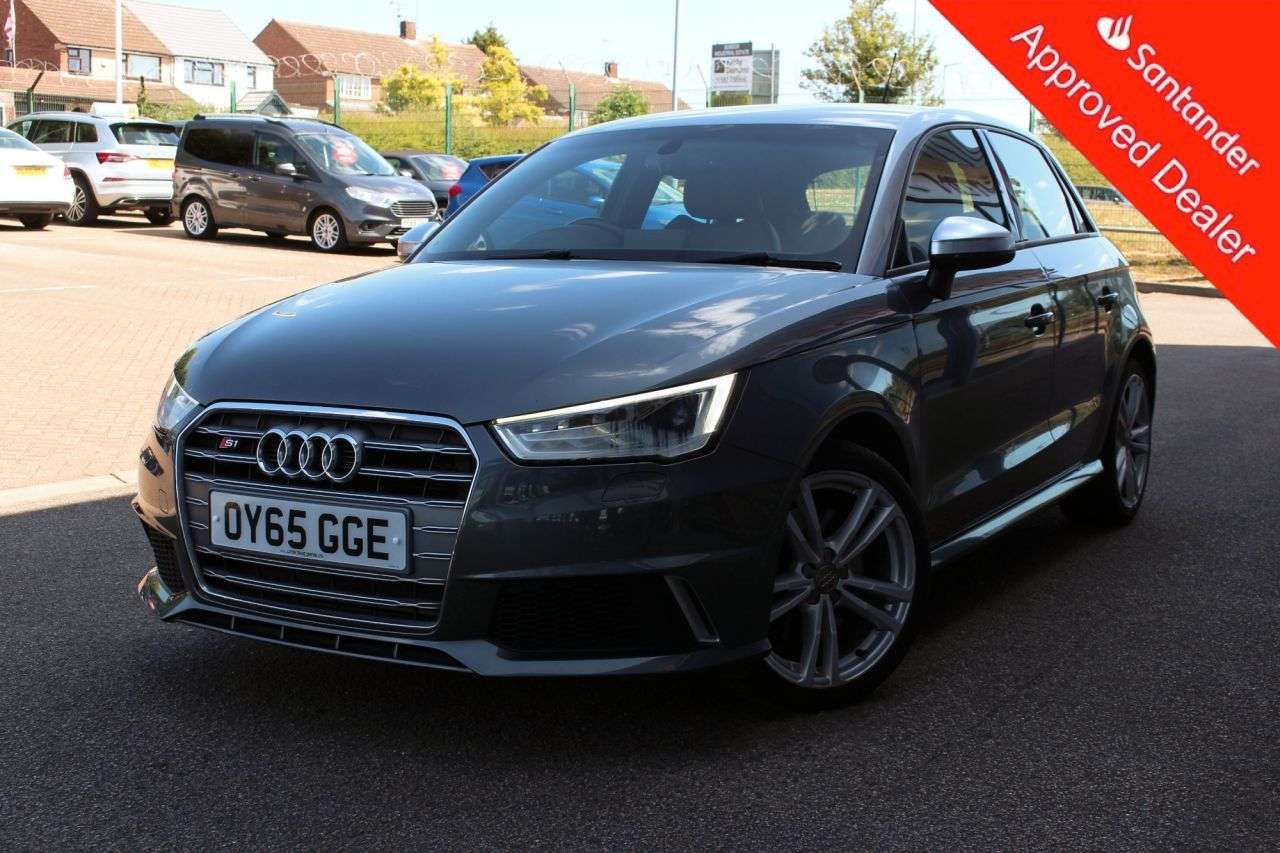 2015 AUDI S1 2015 AUDI S1