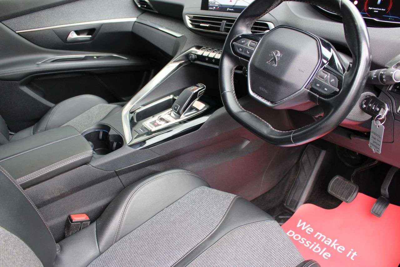 2020 PEUGEOT 3008 2020 PEUGEOT 3008