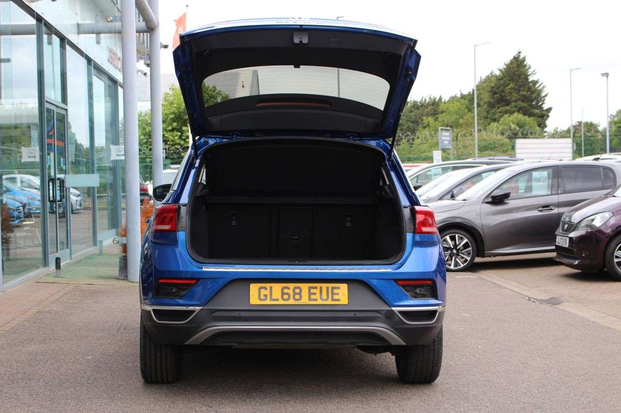 2018 VOLKSWAGEN T-ROC 2018 VOLKSWAGEN T-ROC