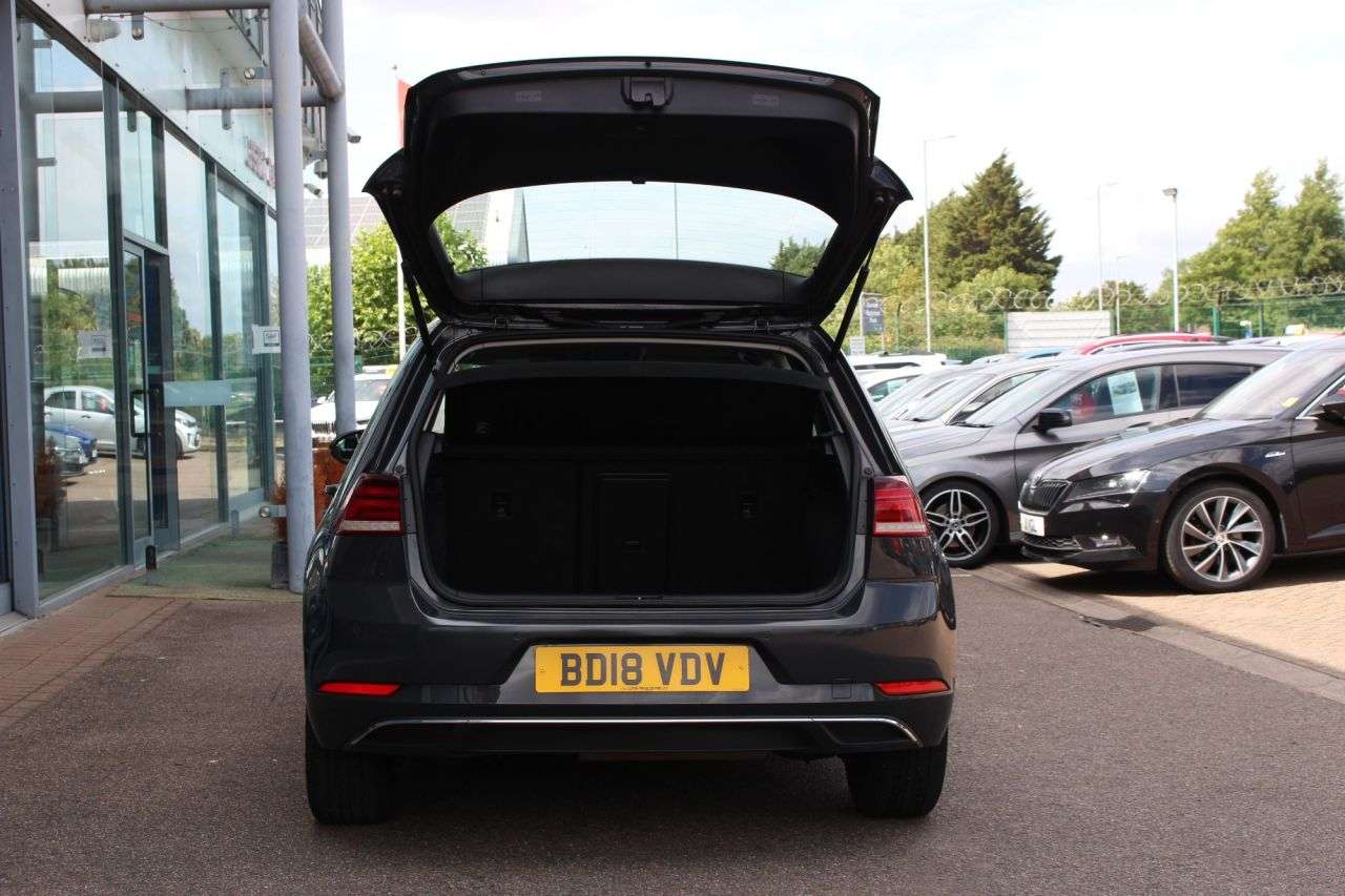 2018 VOLKSWAGEN GOLF 2018 VOLKSWAGEN GOLF