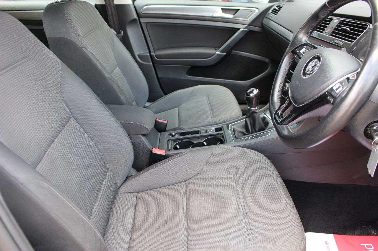 2018 VOLKSWAGEN GOLF 2018 VOLKSWAGEN GOLF