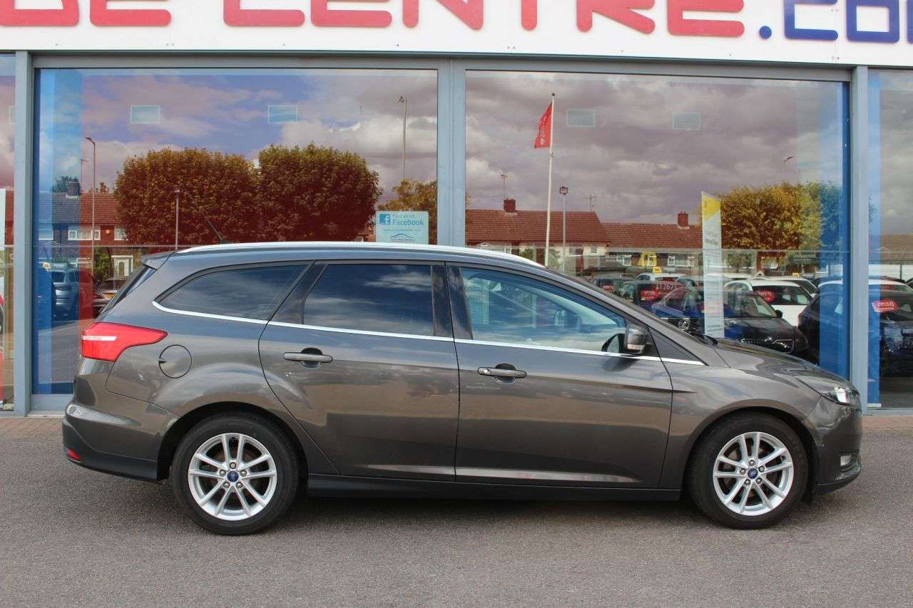 A 2015 FORD FOCUS 1.6 TDCi Zetec Estate 5dr Diesel Manual Euro 5 (s/s) (115 ps) £20 TAX, BLUE A 2015 FORD FOCUS 1.6 TDCi Zetec Estate 5dr Diesel Manual Euro 5 (s/s) (115 ps) £20 TAX, BLUE