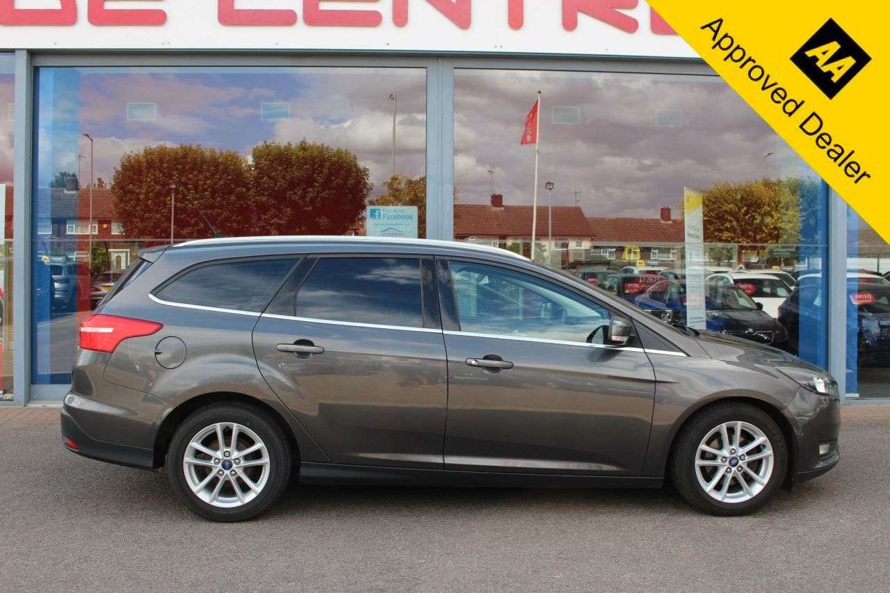 A 2015 FORD FOCUS 1.6 TDCi Zetec Estate 5dr Diesel Manual Euro 5 (s/s) (115 ps) £20 TAX, BLUE A 2015 FORD FOCUS 1.6 TDCi Zetec Estate 5dr Diesel Manual Euro 5 (s/s) (115 ps) £20 TAX, BLUE