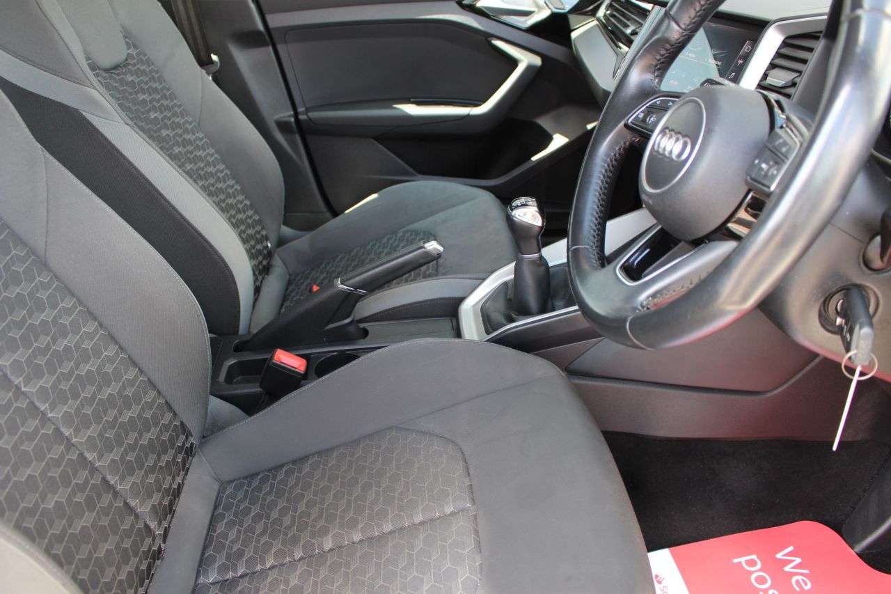 2020 AUDI A1 2020 AUDI A1