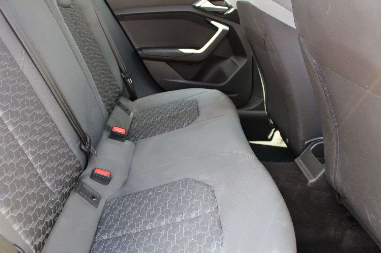 2020 AUDI A1 2020 AUDI A1