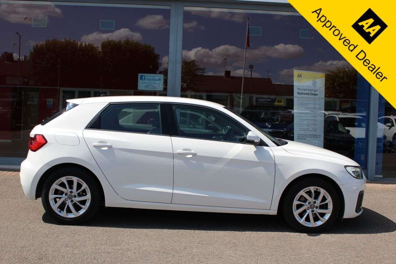 A 2020 AUDI A1 1.0 TFSI 30 Sport Sportback 5dr Petrol Manual Euro 6 (s/s) (116 ps) DAB, P/ A 2020 AUDI A1 1.0 TFSI 30 Sport Sportback 5dr Petrol Manual Euro 6 (s/s) (116 ps) DAB, P/
