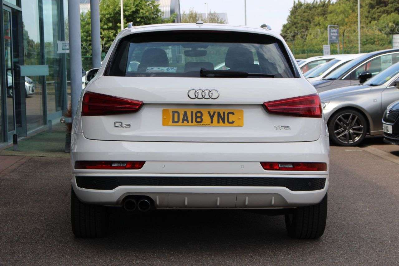 2018 AUDI Q3 2018 AUDI Q3