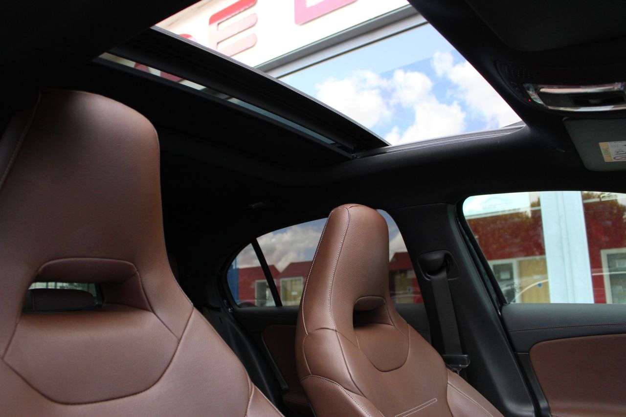 2019 MERCEDES-BENZ A CLASS 2019 MERCEDES-BENZ A CLASS