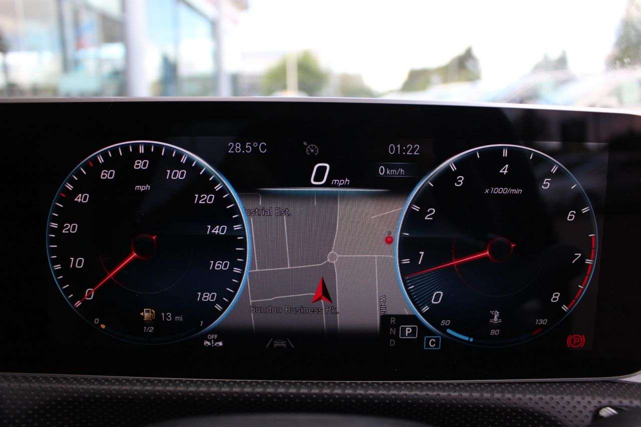 2019 MERCEDES-BENZ A CLASS 2019 MERCEDES-BENZ A CLASS