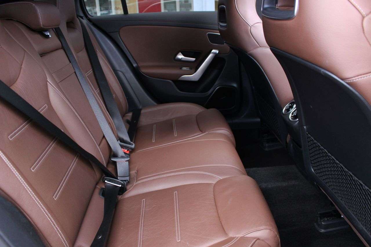 2019 MERCEDES-BENZ A CLASS 2019 MERCEDES-BENZ A CLASS