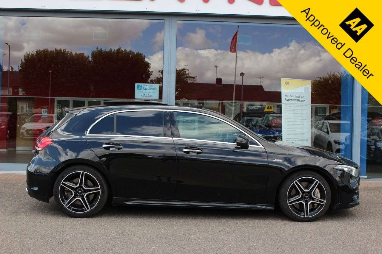 2019 MERCEDES-BENZ A CLASS 2019 MERCEDES-BENZ A CLASS
