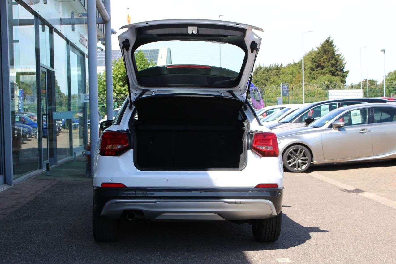 2018 AUDI Q2 2018 AUDI Q2