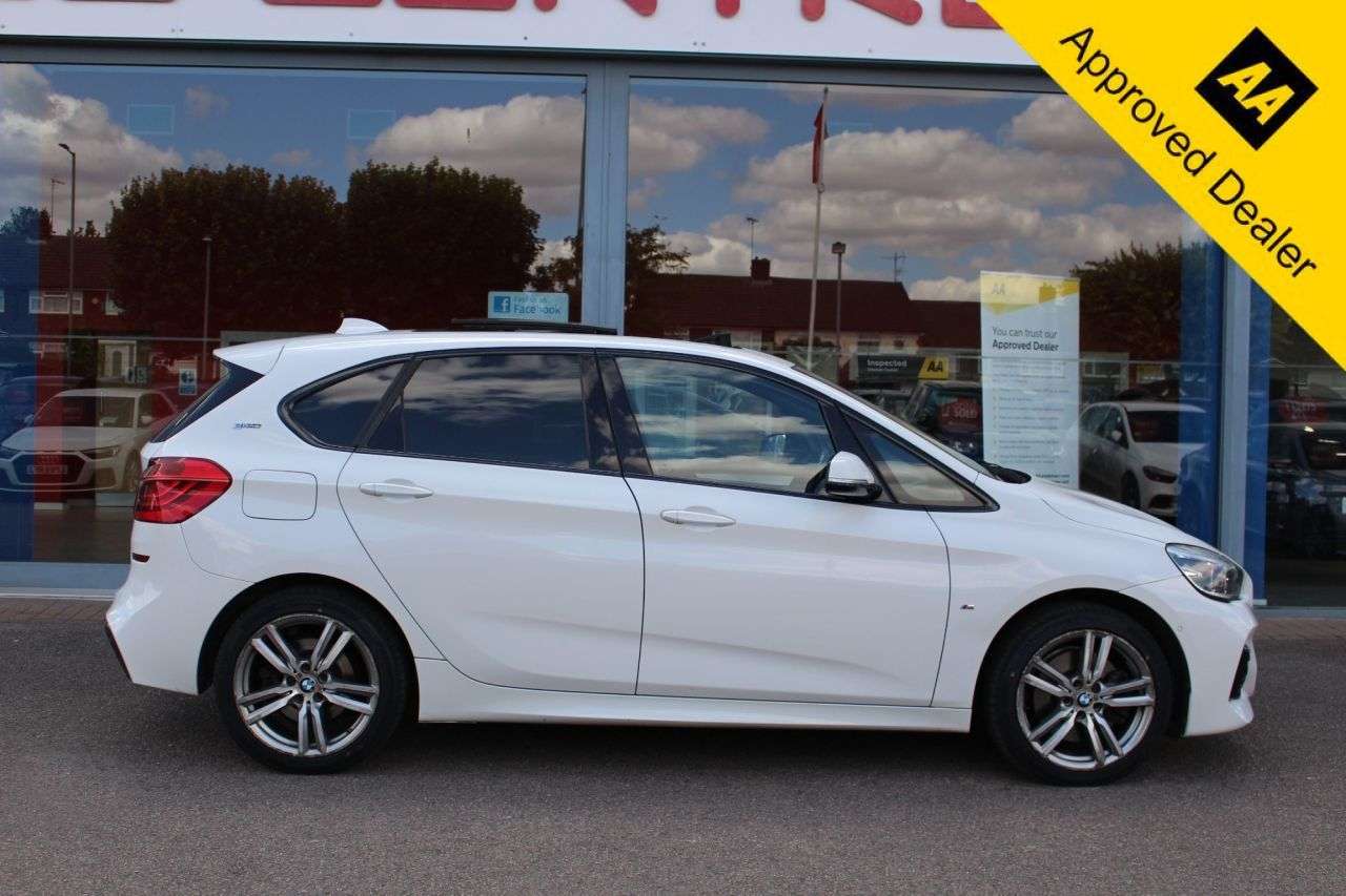 A 2018 BMW 2 SERIES ACTIVE TOURER 1.5 225xe 7.6kWh M Sport (Premium) MPV 5dr Petrol Plug-in Hybrid Auto 4WD E A 2018 BMW 2 SERIES ACTIVE TOURER 1.5 225xe 7.6kWh M Sport (Premium) MPV 5dr Petrol Plug-in Hybrid Auto 4WD E