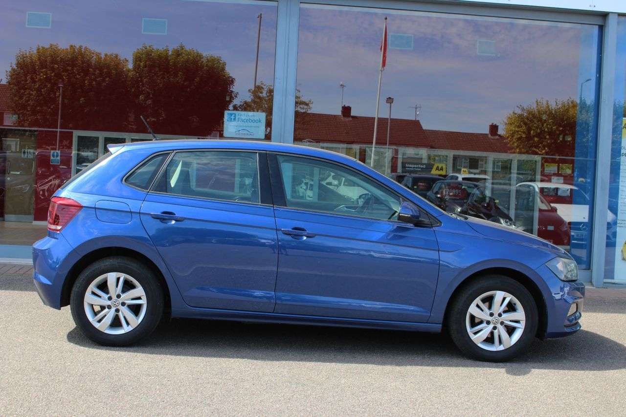 A 2020 VOLKSWAGEN POLO 1.0 EVO SE Hatchback 5dr Petrol Manual Euro 6 (s/s) (80 ps) GREAT FIRST CAR A 2020 VOLKSWAGEN POLO 1.0 EVO SE Hatchback 5dr Petrol Manual Euro 6 (s/s) (80 ps) GREAT FIRST CAR