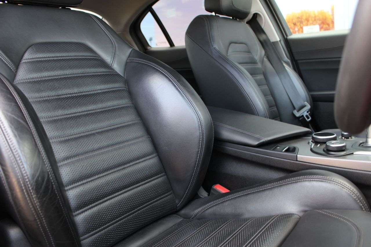2019 ALFA ROMEO GIULIA 2019 ALFA ROMEO GIULIA