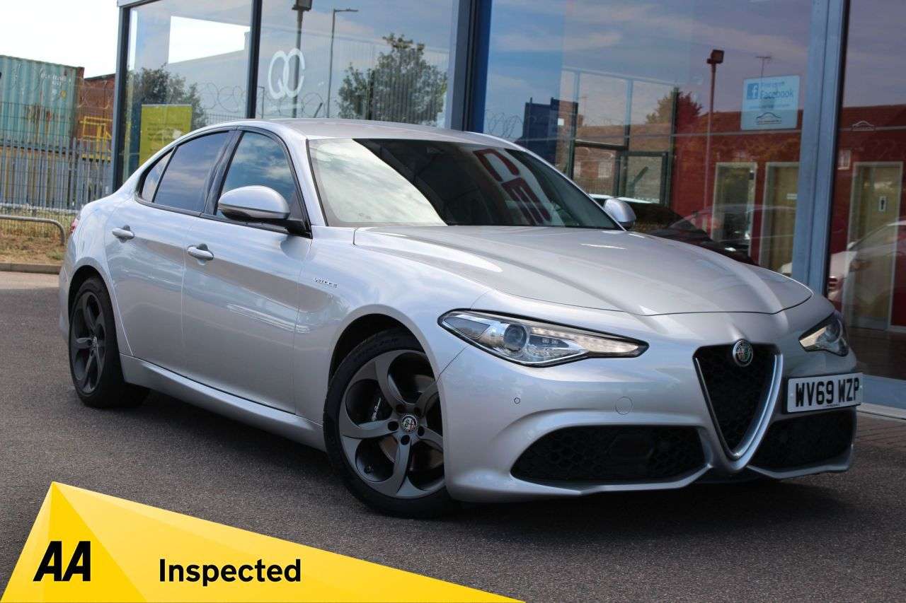 A 2019 ALFA ROMEO GIULIA 2.0T Veloce Saloon 4dr Petrol Auto Euro 6 (s/s) (280 ps) DAB, CRUISE/LDW, 1 A 2019 ALFA ROMEO GIULIA 2.0T Veloce Saloon 4dr Petrol Auto Euro 6 (s/s) (280 ps) DAB, CRUISE/LDW, 1