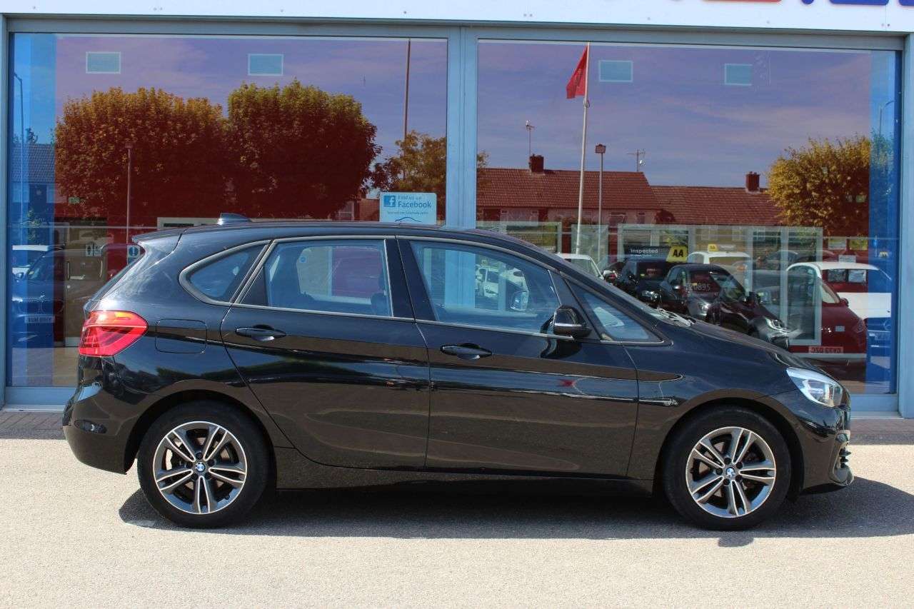 A 2018 BMW 2 SERIES ACTIVE TOURER 1.5 218i Sport MPV 5dr Petrol DCT Euro 6 (s/s) (140 ps) 17" ALLOYS, DAB, CR A 2018 BMW 2 SERIES ACTIVE TOURER 1.5 218i Sport MPV 5dr Petrol DCT Euro 6 (s/s) (140 ps) 17" ALLOYS, DAB, CR