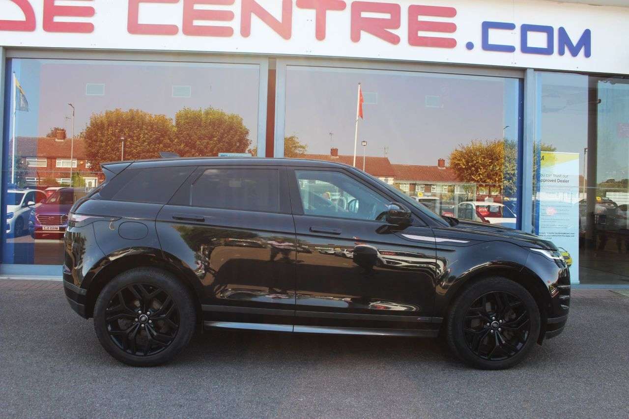 A 2019 LAND ROVER RANGE ROVER EVOQUE 2.0 D180 R-Dynamic HSE SUV 5dr Diesel Auto 4WD Euro 6 (s/s) (180 ps) CRUISE A 2019 LAND ROVER RANGE ROVER EVOQUE 2.0 D180 R-Dynamic HSE SUV 5dr Diesel Auto 4WD Euro 6 (s/s) (180 ps) CRUISE