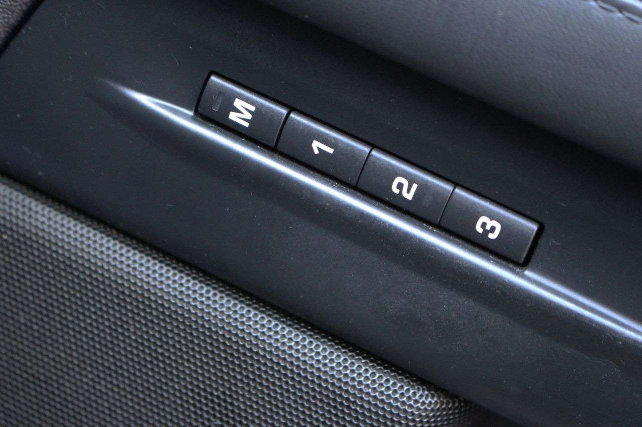2019 LAND ROVER RANGE ROVER EVOQUE 2019 LAND ROVER RANGE ROVER EVOQUE