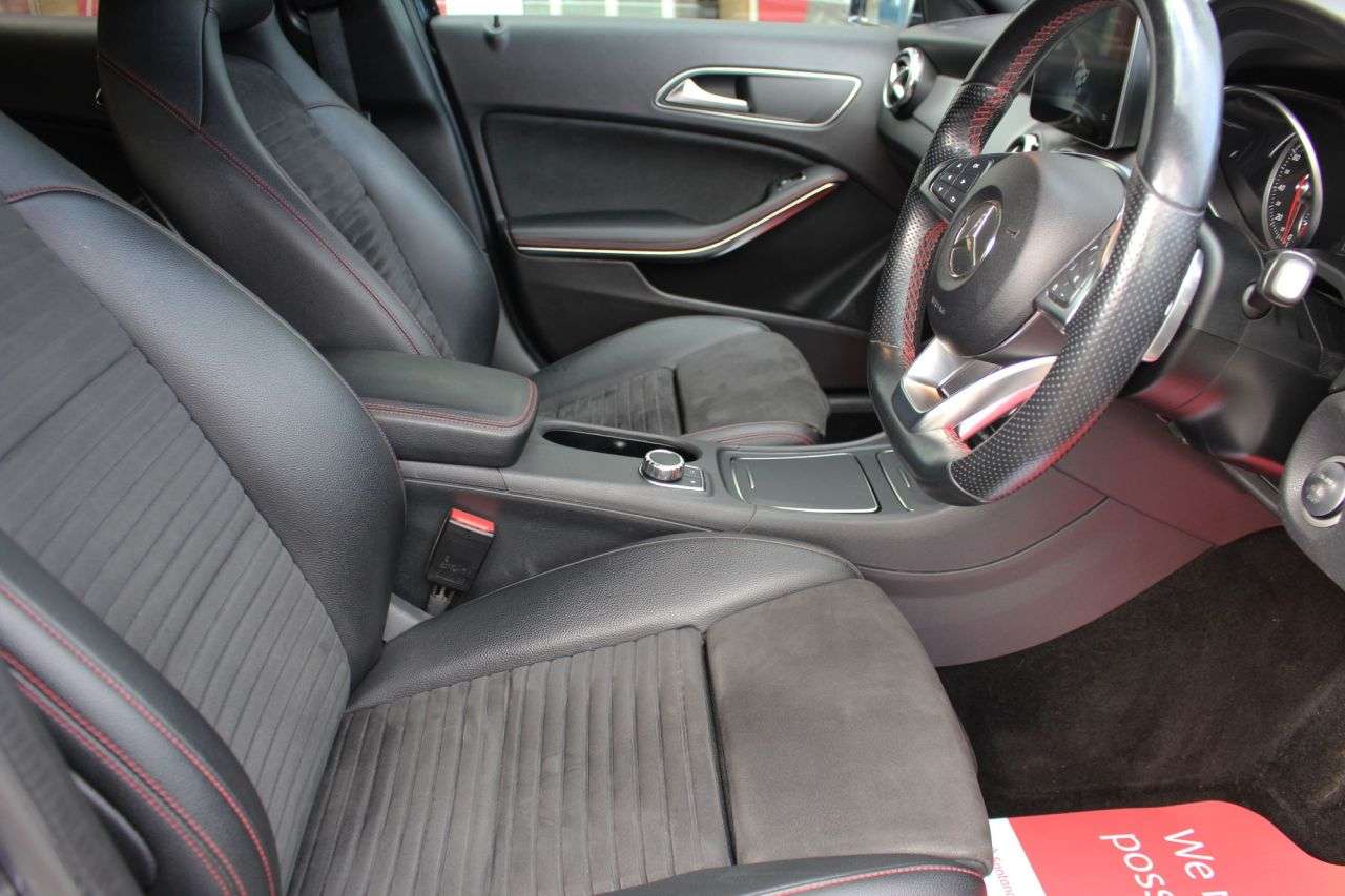 2017 MERCEDES GLA-CLASS 2017 MERCEDES GLA-CLASS