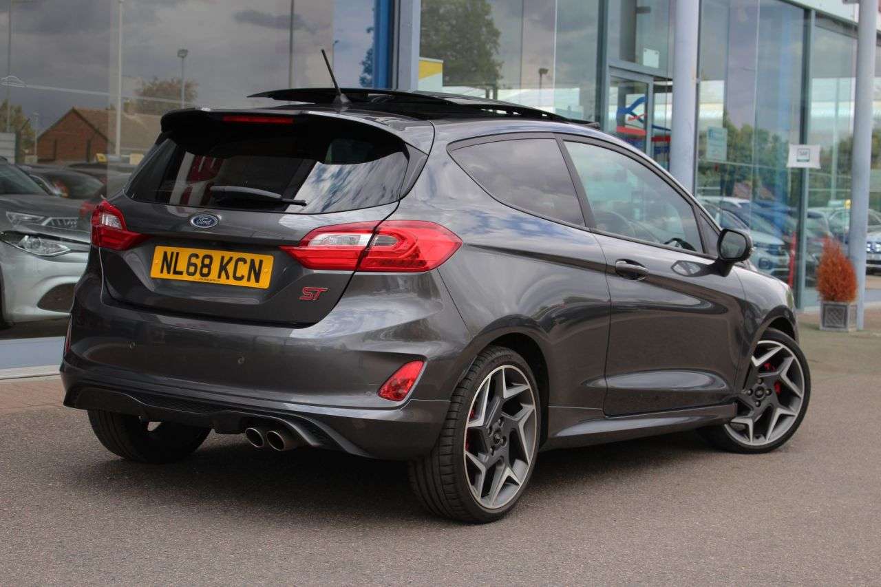 2018 FORD FIESTA 2018 FORD FIESTA