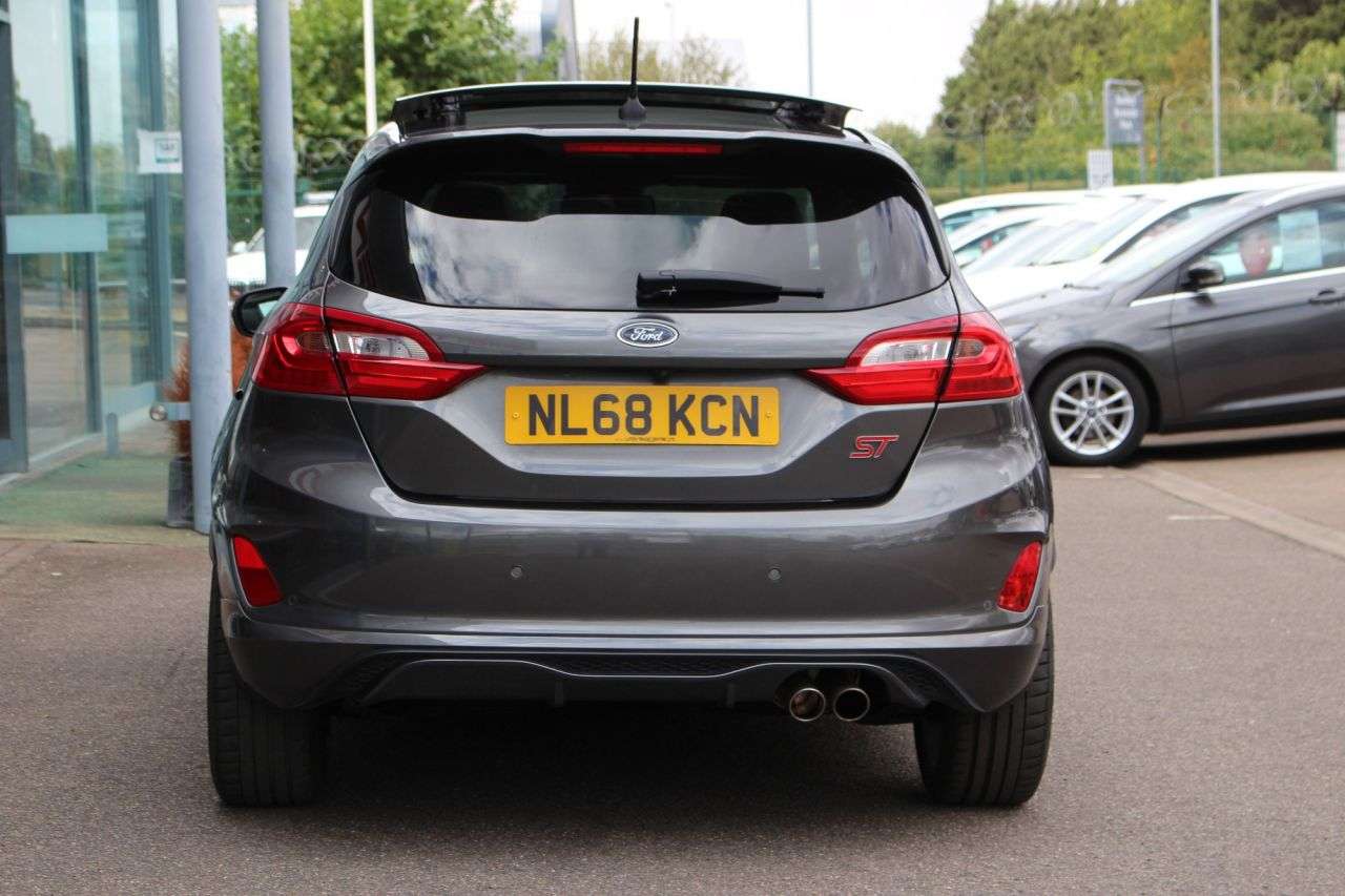 2018 FORD FIESTA 2018 FORD FIESTA