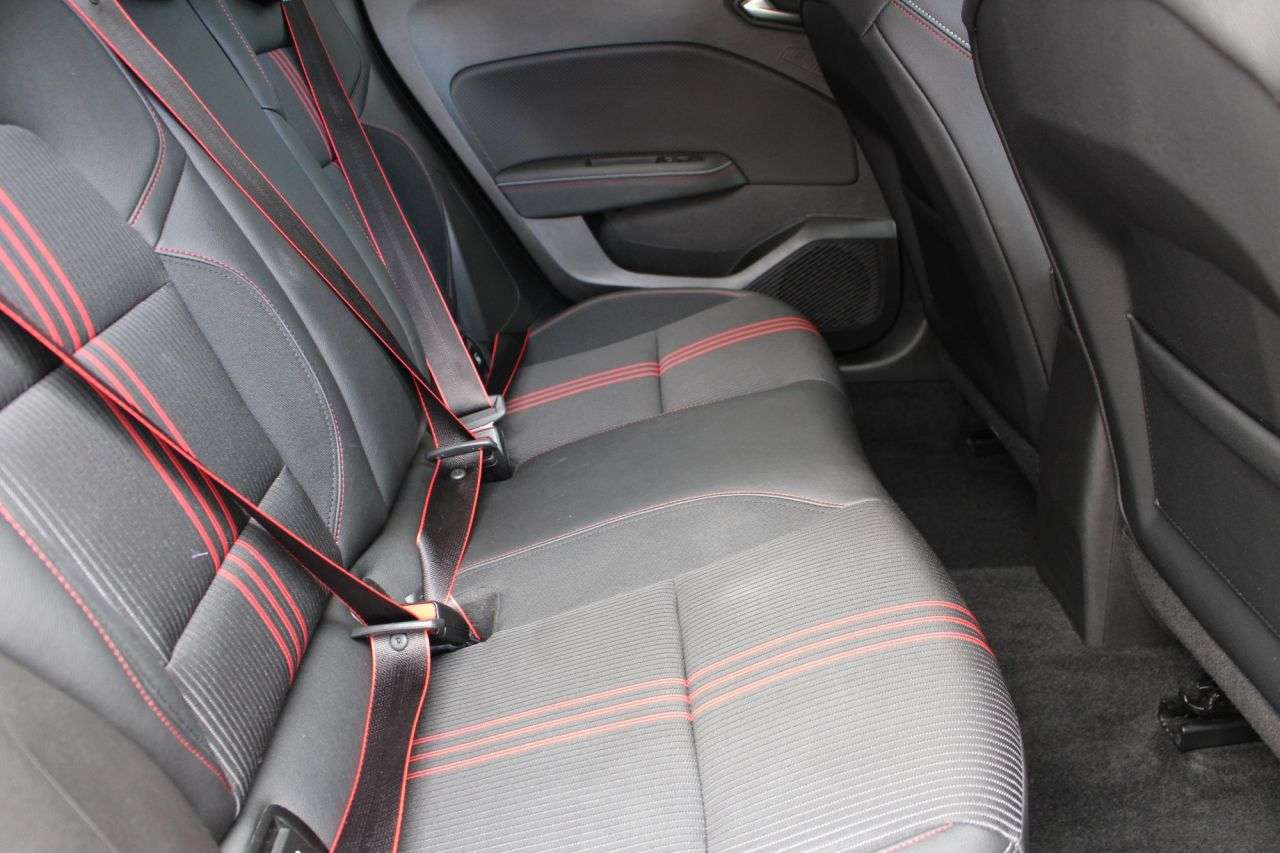 2021 RENAULT CLIO 2021 RENAULT CLIO