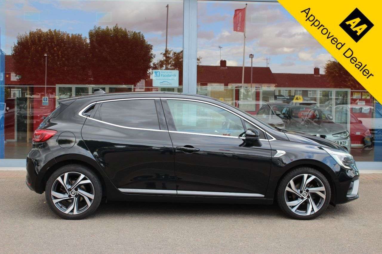 A 2021 RENAULT CLIO 1.0 TCe RS Line Hatchback 5dr Petrol Manual Euro 6 (s/s) (90 ps) DIGITAL DA A 2021 RENAULT CLIO 1.0 TCe RS Line Hatchback 5dr Petrol Manual Euro 6 (s/s) (90 ps) DIGITAL DA
