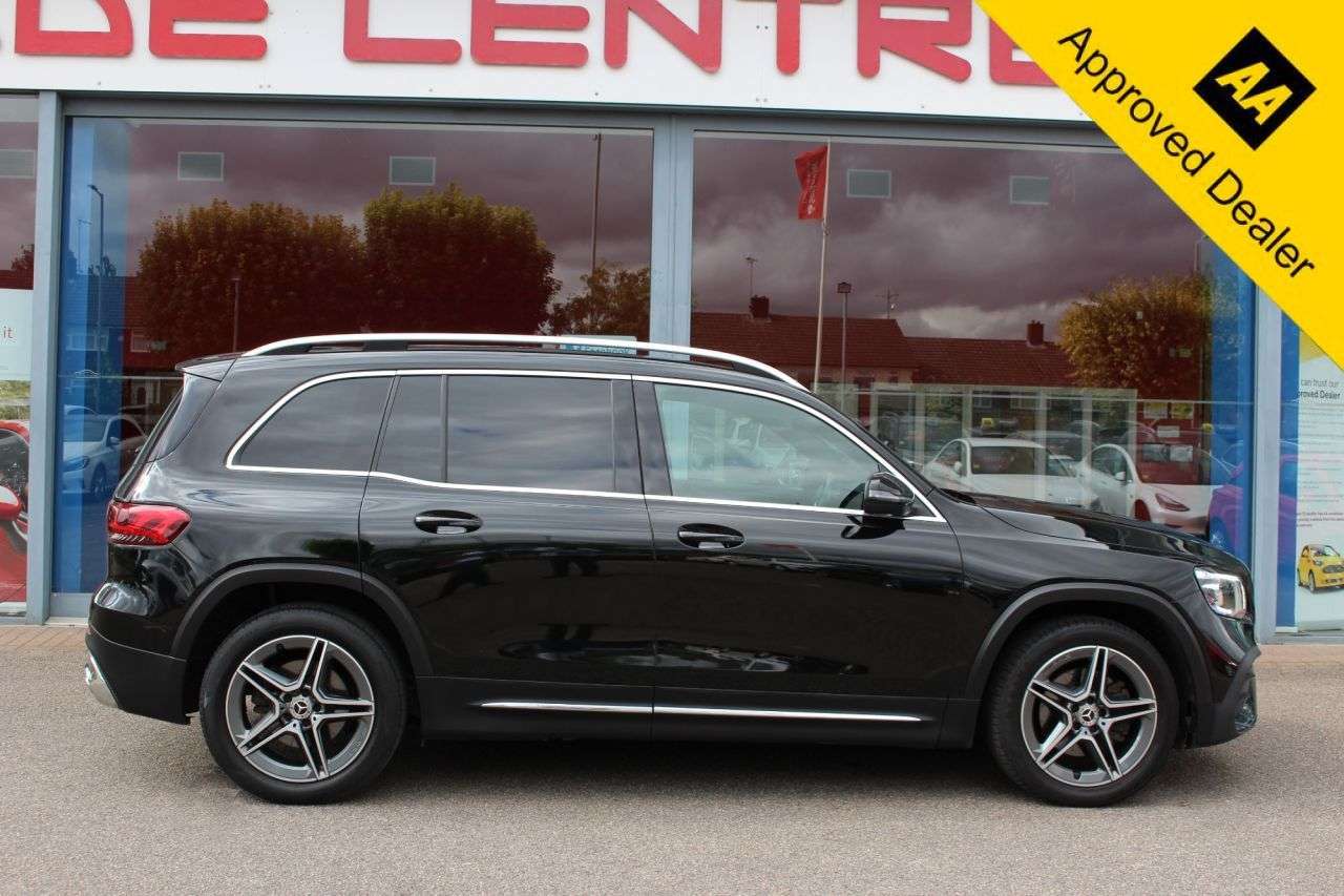 A 2020 MERCEDES-BENZ GLB 1.3 GLB200 AMG Line SUV 5dr Petrol 7G-DCT Euro 6 (s/s) (163 ps) DIGITAL COC A 2020 MERCEDES-BENZ GLB 1.3 GLB200 AMG Line SUV 5dr Petrol 7G-DCT Euro 6 (s/s) (163 ps) DIGITAL COC