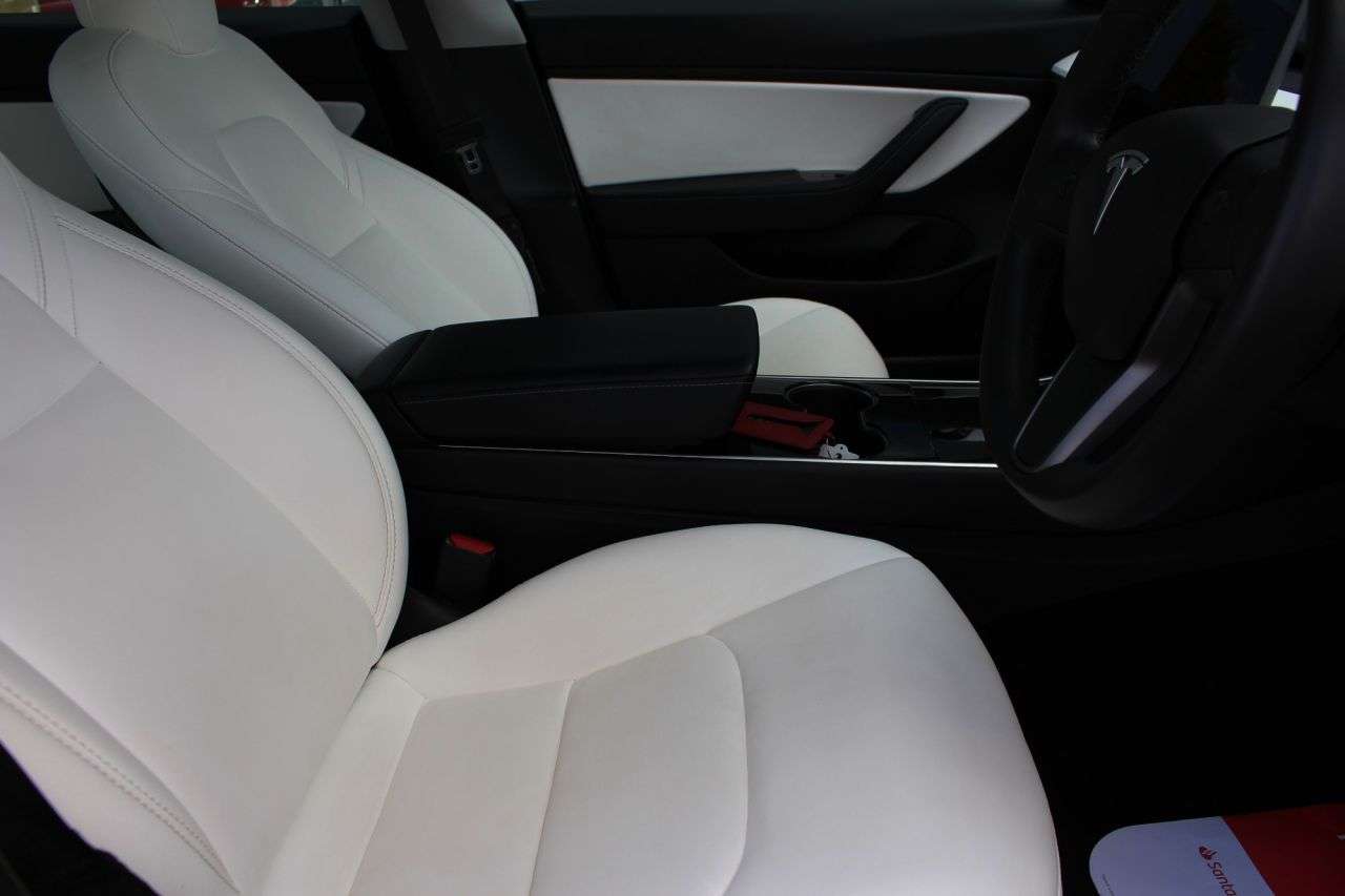 2020 TESLA MODEL 3 2020 TESLA MODEL 3