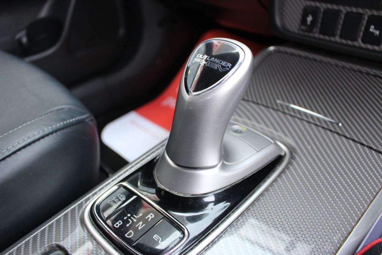 2019 MITSUBISHI OUTLANDER 2019 MITSUBISHI OUTLANDER