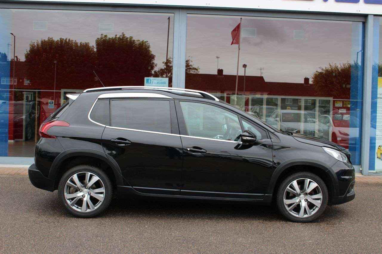 A 2019 PEUGEOT 2008 1.2 PureTech Allure Premium SUV 5dr Petrol EAT Euro 6 (s/s) (110 ps) LTHR, A 2019 PEUGEOT 2008 1.2 PureTech Allure Premium SUV 5dr Petrol EAT Euro 6 (s/s) (110 ps) LTHR,