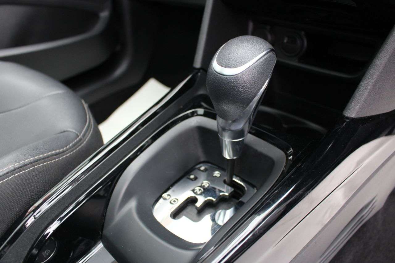 2019 PEUGEOT 2008 2019 PEUGEOT 2008