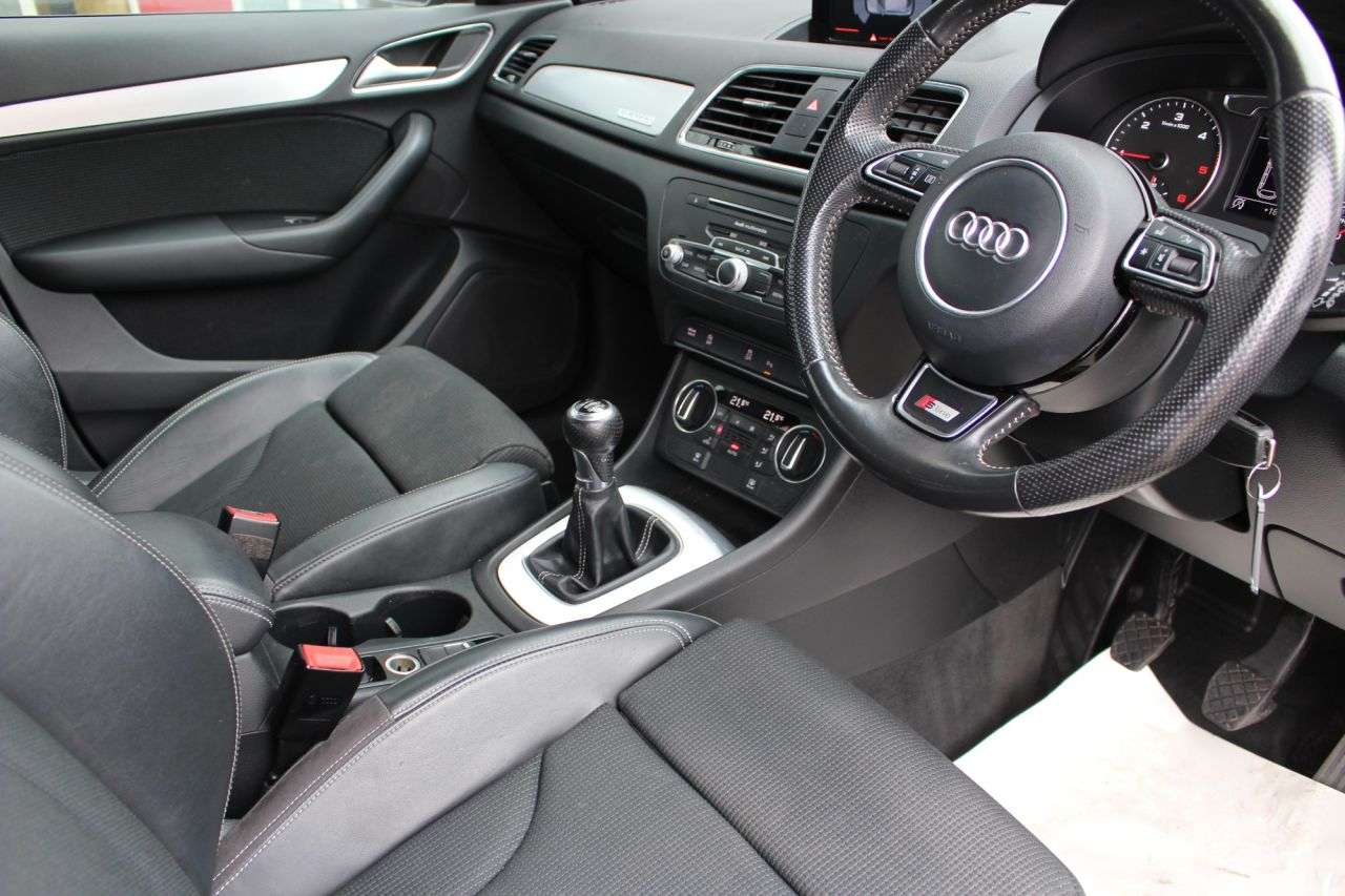 2017 AUDI Q3 2017 AUDI Q3