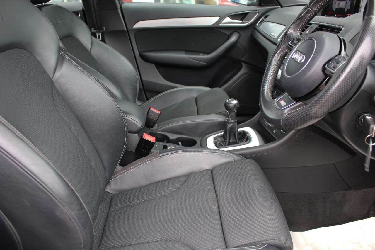 2017 AUDI Q3 2017 AUDI Q3