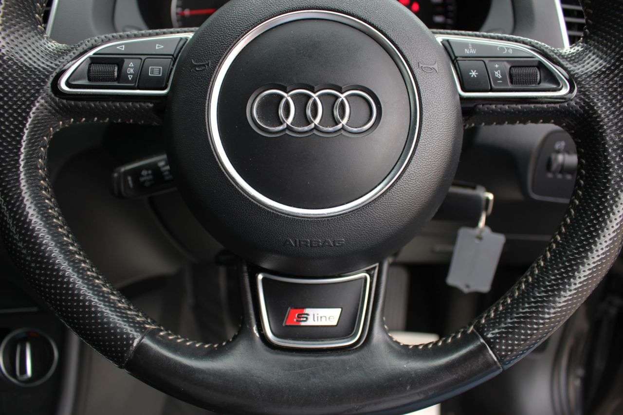 2017 AUDI Q3 2017 AUDI Q3
