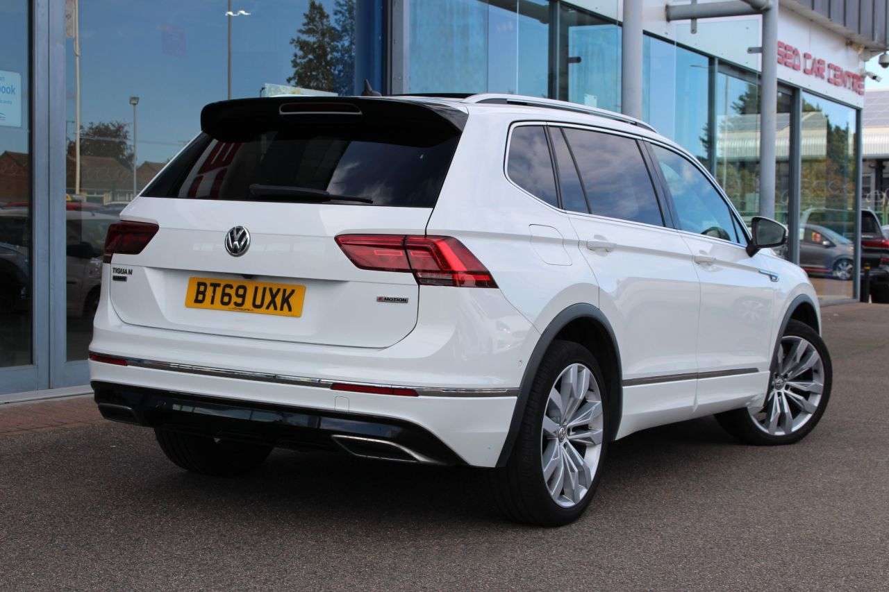 2020 VOLKSWAGEN TIGUAN ALLSPACE 2020 VOLKSWAGEN TIGUAN ALLSPACE