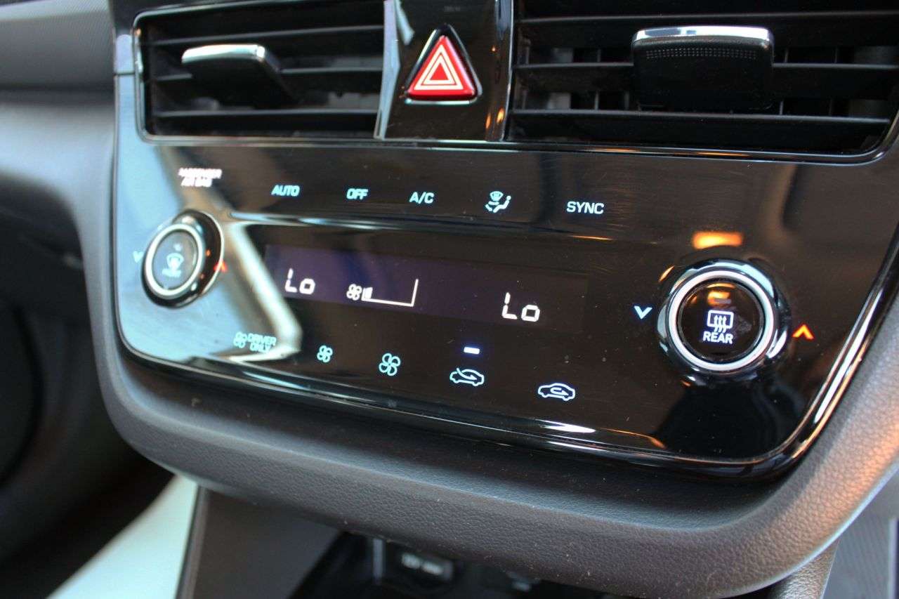 2021 HYUNDAI IONIQ 2021 HYUNDAI IONIQ