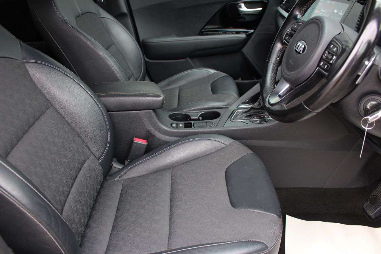 2020 KIA NIRO 2020 KIA NIRO