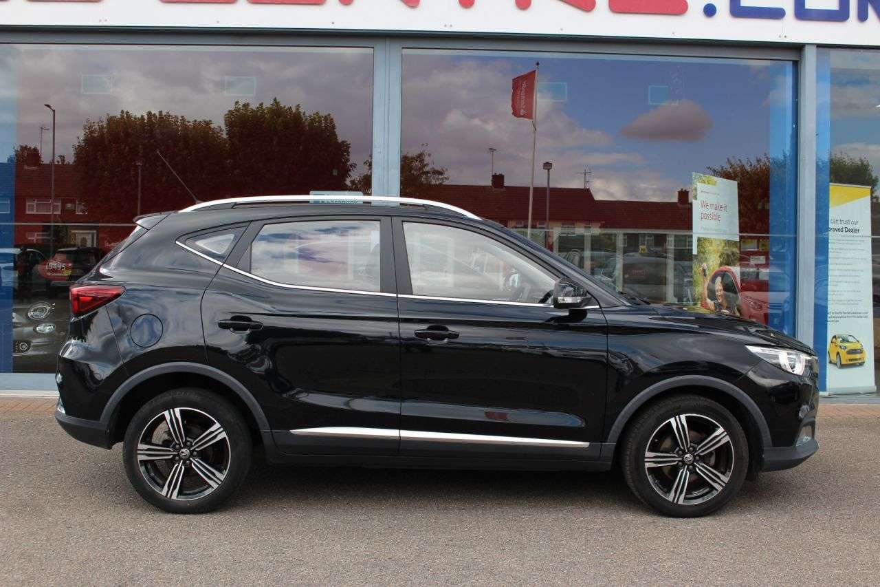 A 2019 MG MG ZS 1.5 VTi-TECH Exclusive SUV 5dr Petrol Manual Euro 6 (s/s) (106 ps) 17" ALLO A 2019 MG MG ZS 1.5 VTi-TECH Exclusive SUV 5dr Petrol Manual Euro 6 (s/s) (106 ps) 17" ALLO