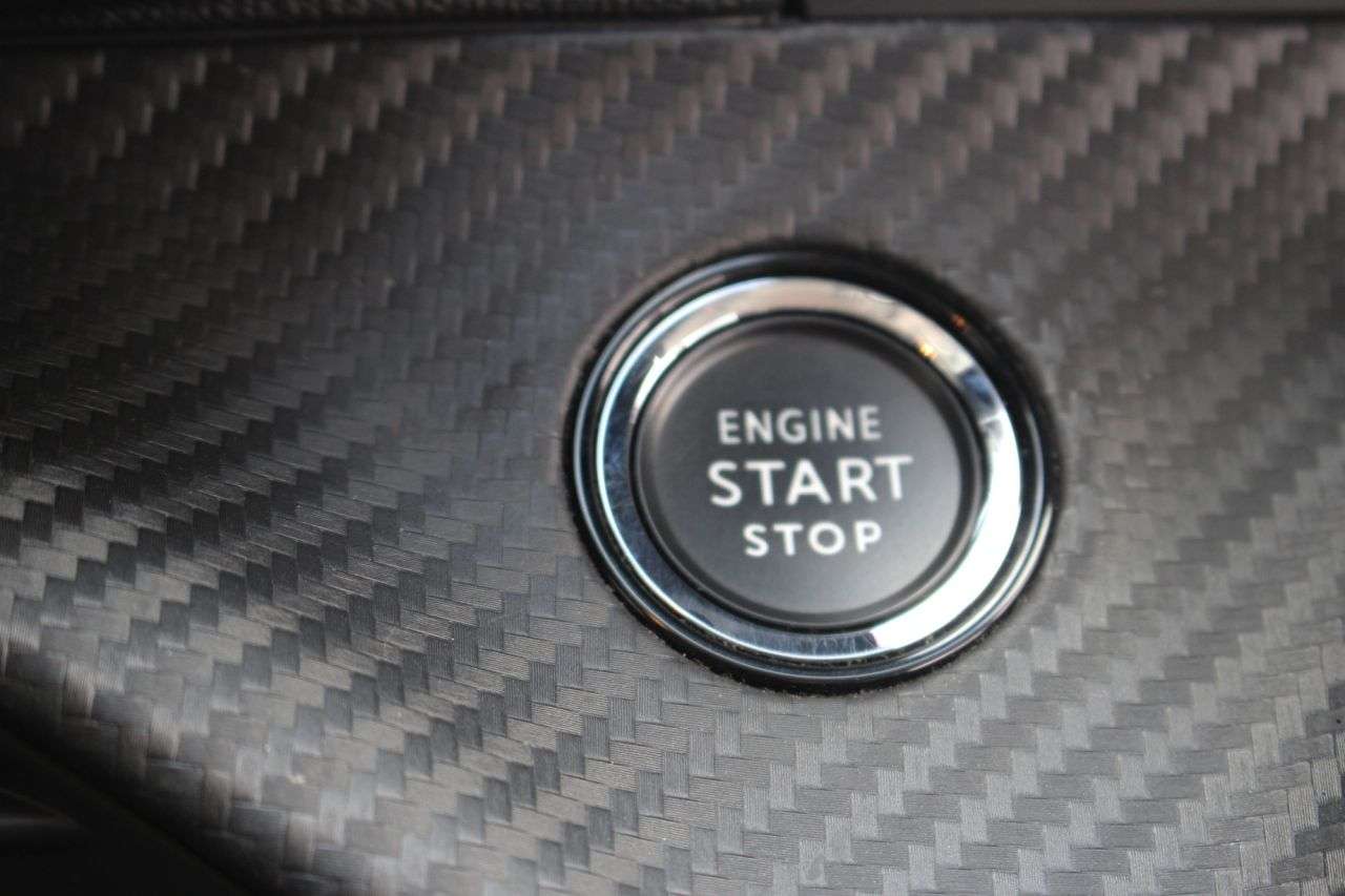 2020 PEUGEOT 208 2020 PEUGEOT 208