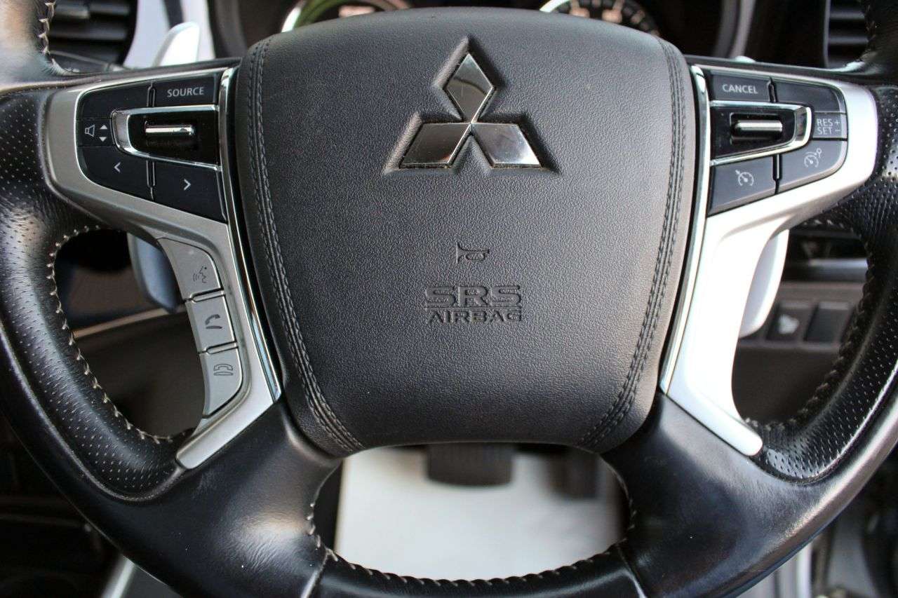 2018 MITSUBISHI OUTLANDER 2018 MITSUBISHI OUTLANDER