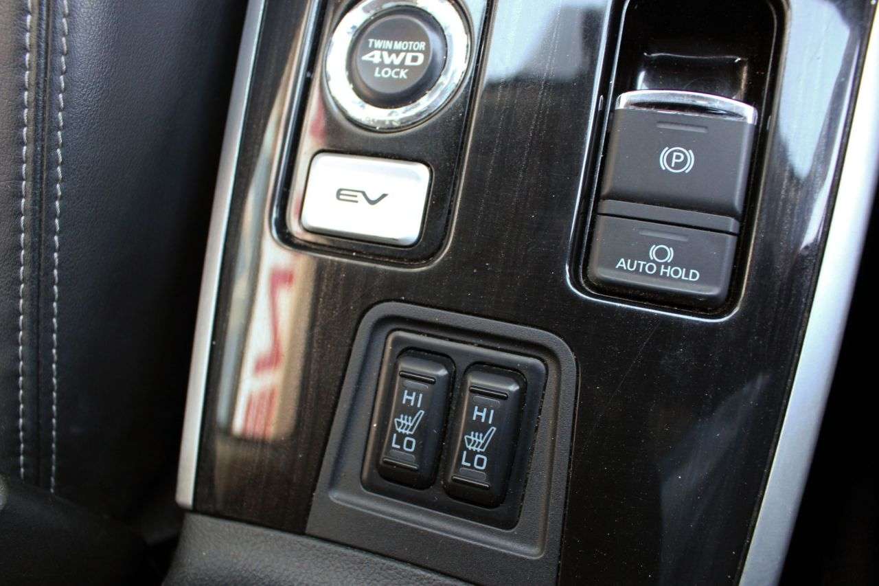 2018 MITSUBISHI OUTLANDER 2018 MITSUBISHI OUTLANDER