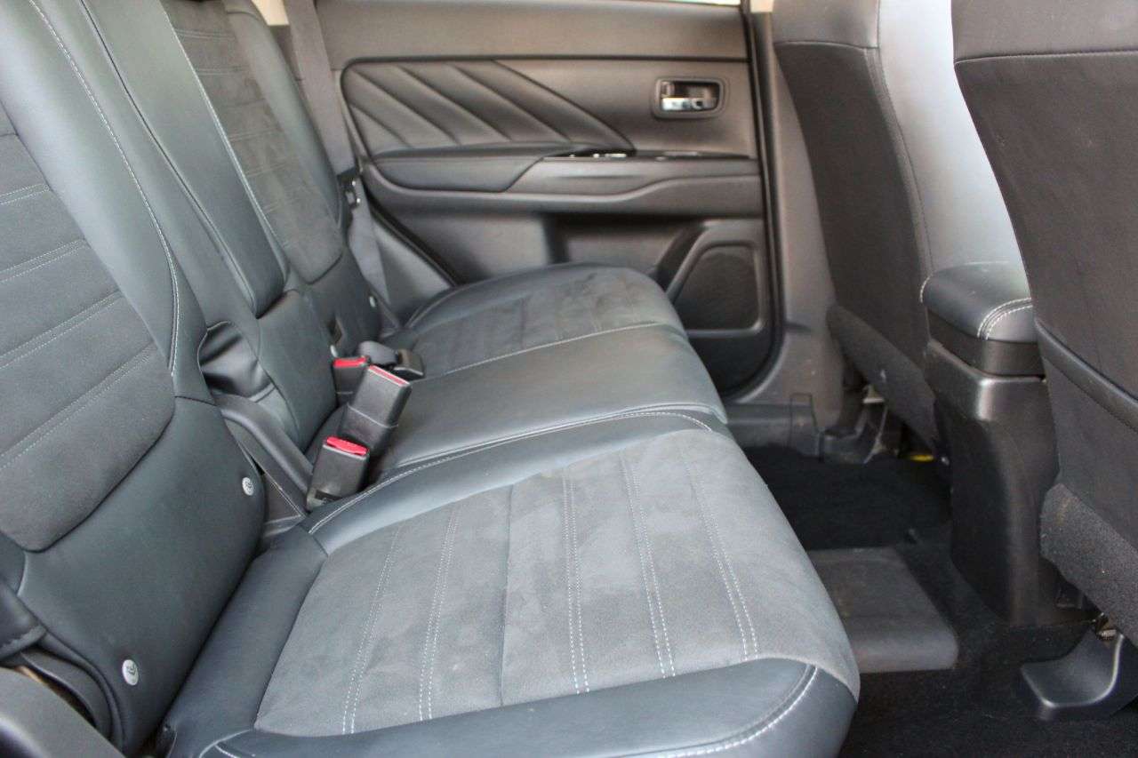 2018 MITSUBISHI OUTLANDER 2018 MITSUBISHI OUTLANDER