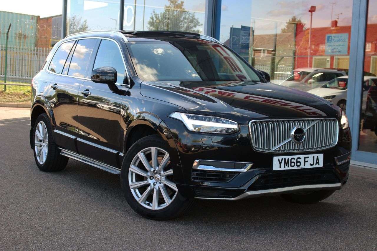 A 2016 VOLVO XC90 2.0h T8 Twin Engine 9.2kWh Inscription SUV 5dr Petrol Plug-in Hybrid Auto 4 A 2016 VOLVO XC90 2.0h T8 Twin Engine 9.2kWh Inscription SUV 5dr Petrol Plug-in Hybrid Auto 4