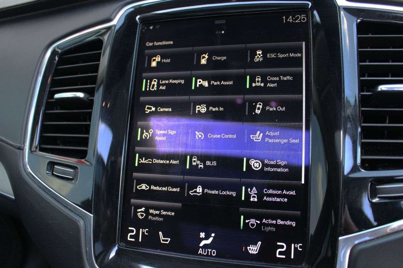 2016 VOLVO XC90 2016 VOLVO XC90