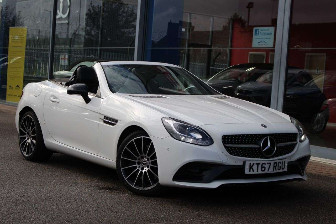 A 2018 MERCEDES-BENZ SLC 2.0 SLC200 AMG Line Convertible 2dr Petrol G-Tronic Euro 6 (s/s) (184 ps) D A 2018 MERCEDES-BENZ SLC 2.0 SLC200 AMG Line Convertible 2dr Petrol G-Tronic Euro 6 (s/s) (184 ps) D