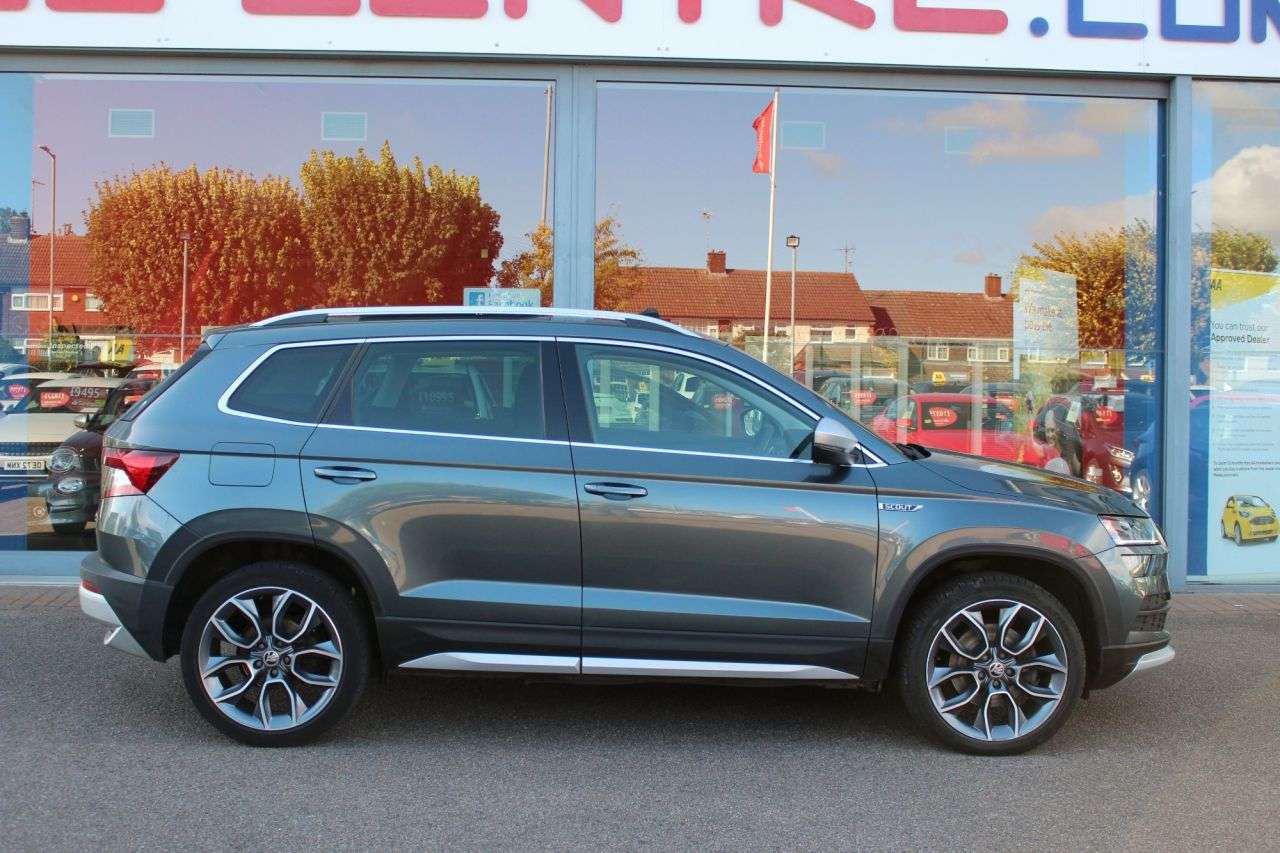 A 2019 SKODA KAROQ 2.0 TDI Scout SUV 5dr Diesel Manual 4WD Euro 6 (s/s) (150 ps) 360 CAM, CARP A 2019 SKODA KAROQ 2.0 TDI Scout SUV 5dr Diesel Manual 4WD Euro 6 (s/s) (150 ps) 360 CAM, CARP