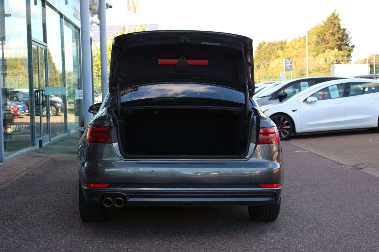 2016 AUDI A4 2016 AUDI A4